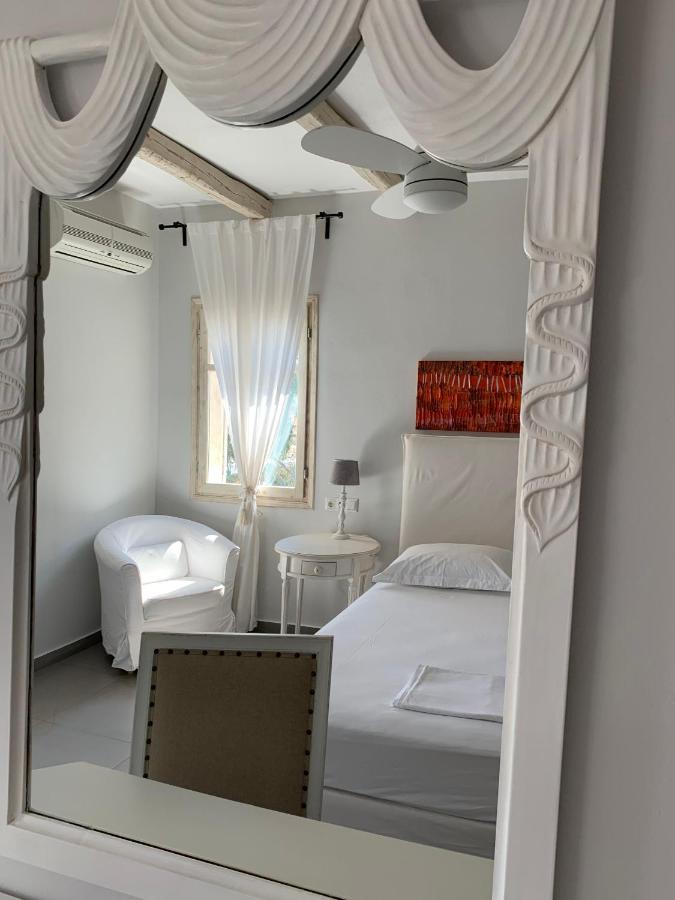 Speires Suites Ираклия Екстериор снимка